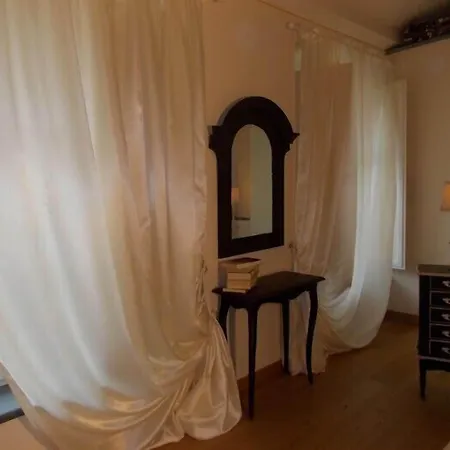 Bed & Breakfast Di Camilla 4*