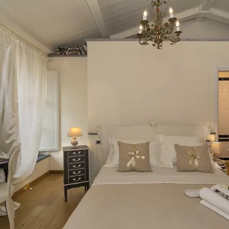 Bed & Breakfast Di Camilla 4*